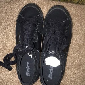 Macbeth Eliot shoes